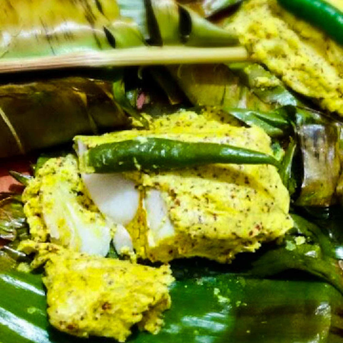 Bengali Bhetki Macher Paturi Recipe (Barramundi Fish Wrapped in Banana Leaf)