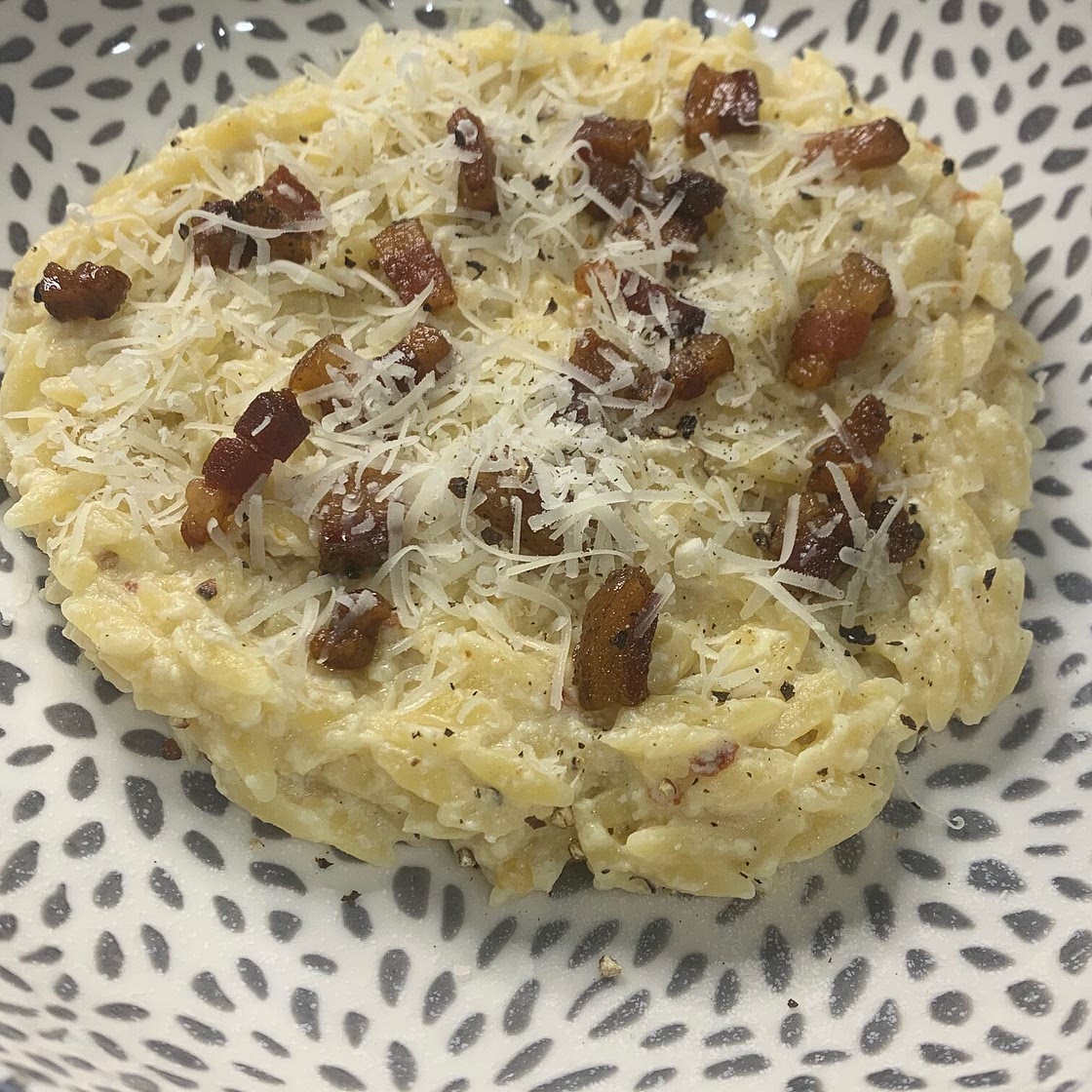 One Pot Orzo Carbonara