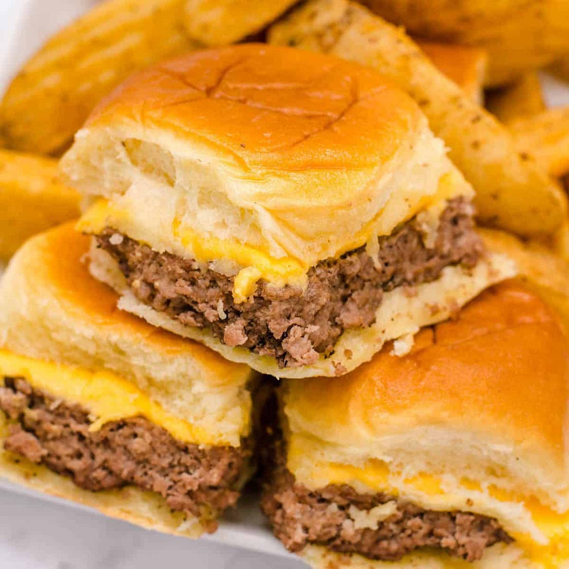 The BEST Cheeseburger Sliders