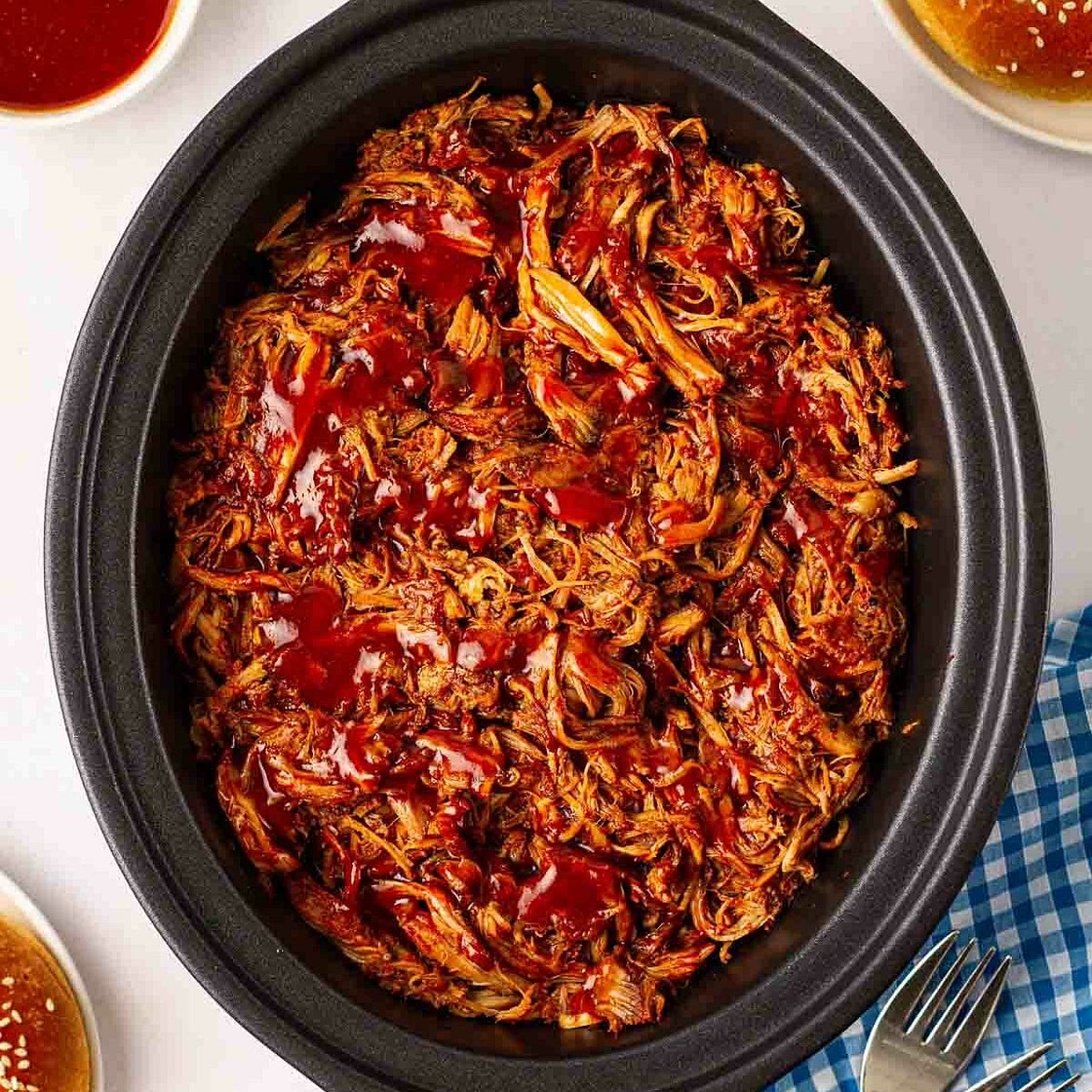 Slow Cooked Pulled Pork {ULTIMATE recipe!}