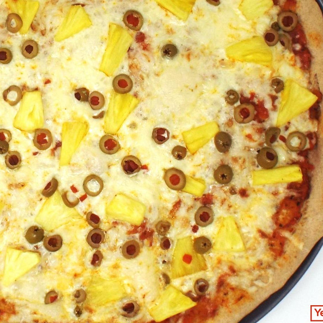 Zesty Pineapple and Green Olive Pizza