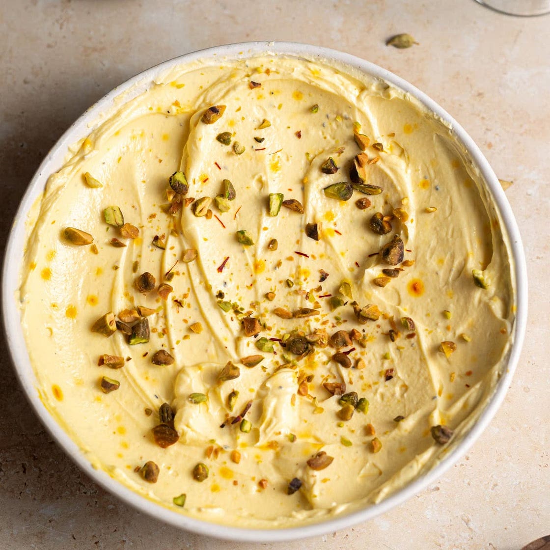 Shrikhand Recipe (Sweetened Indian Yogurt Dessert)