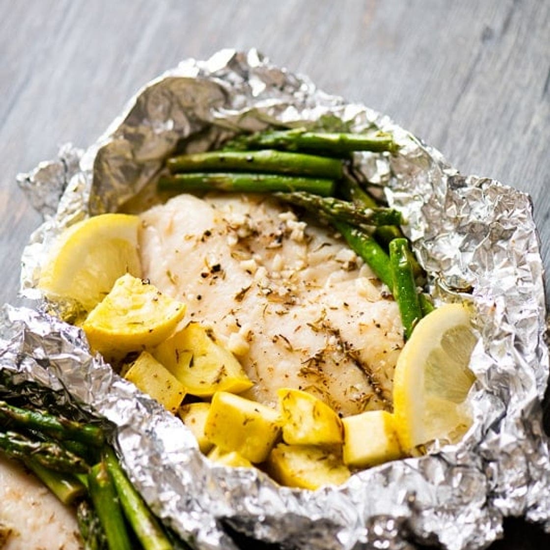 15 minute Foil Baked Garlic Butter White Fish