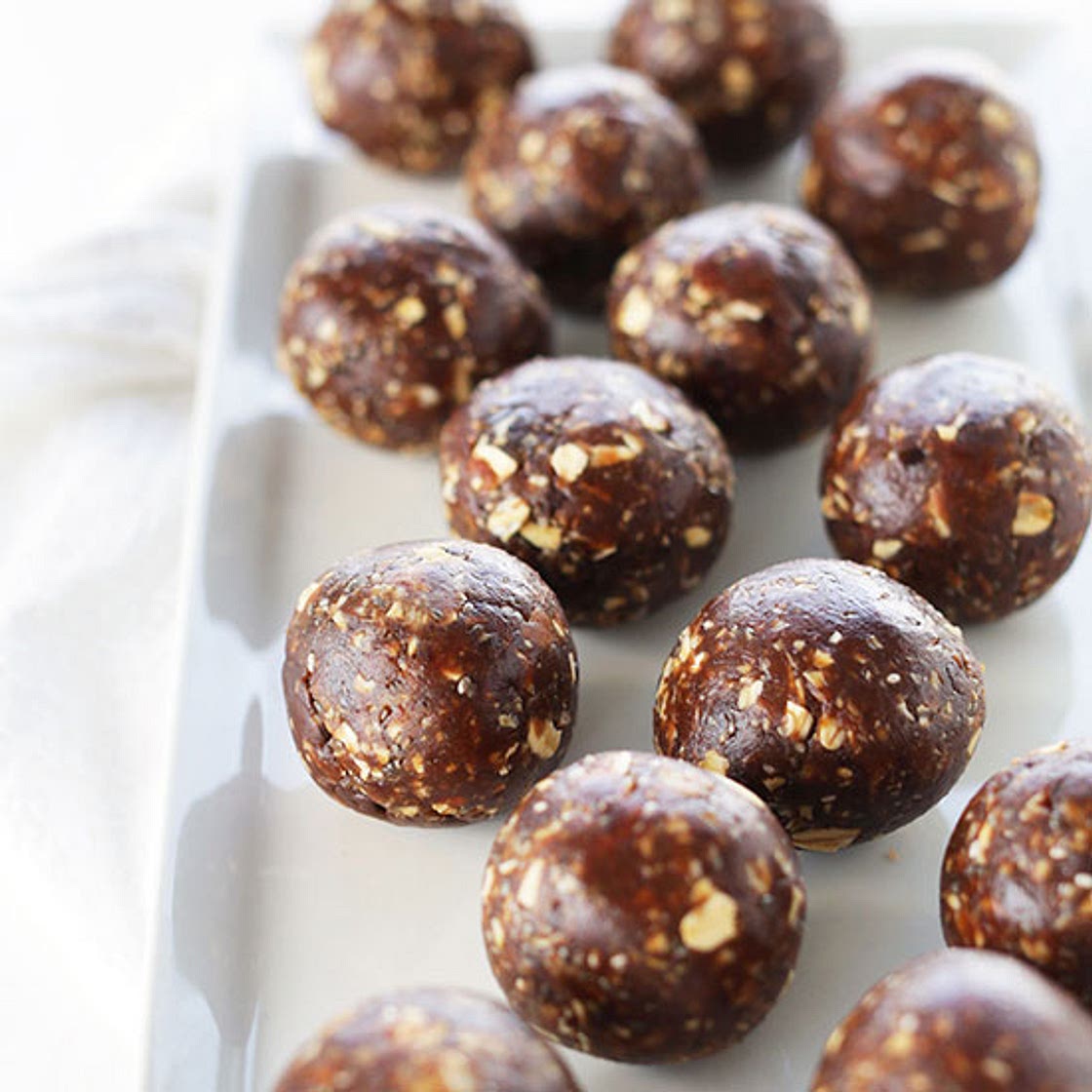 5 Ingredient Peanut Cup Energy Bites