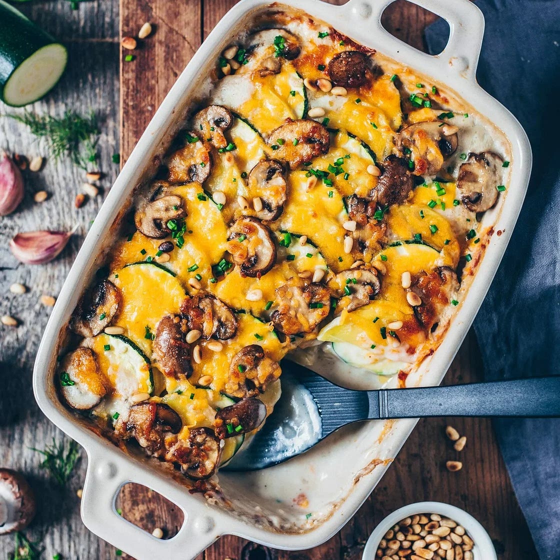 Veganes Kartoffelgratin (cremiger Kartoffelauflauf)