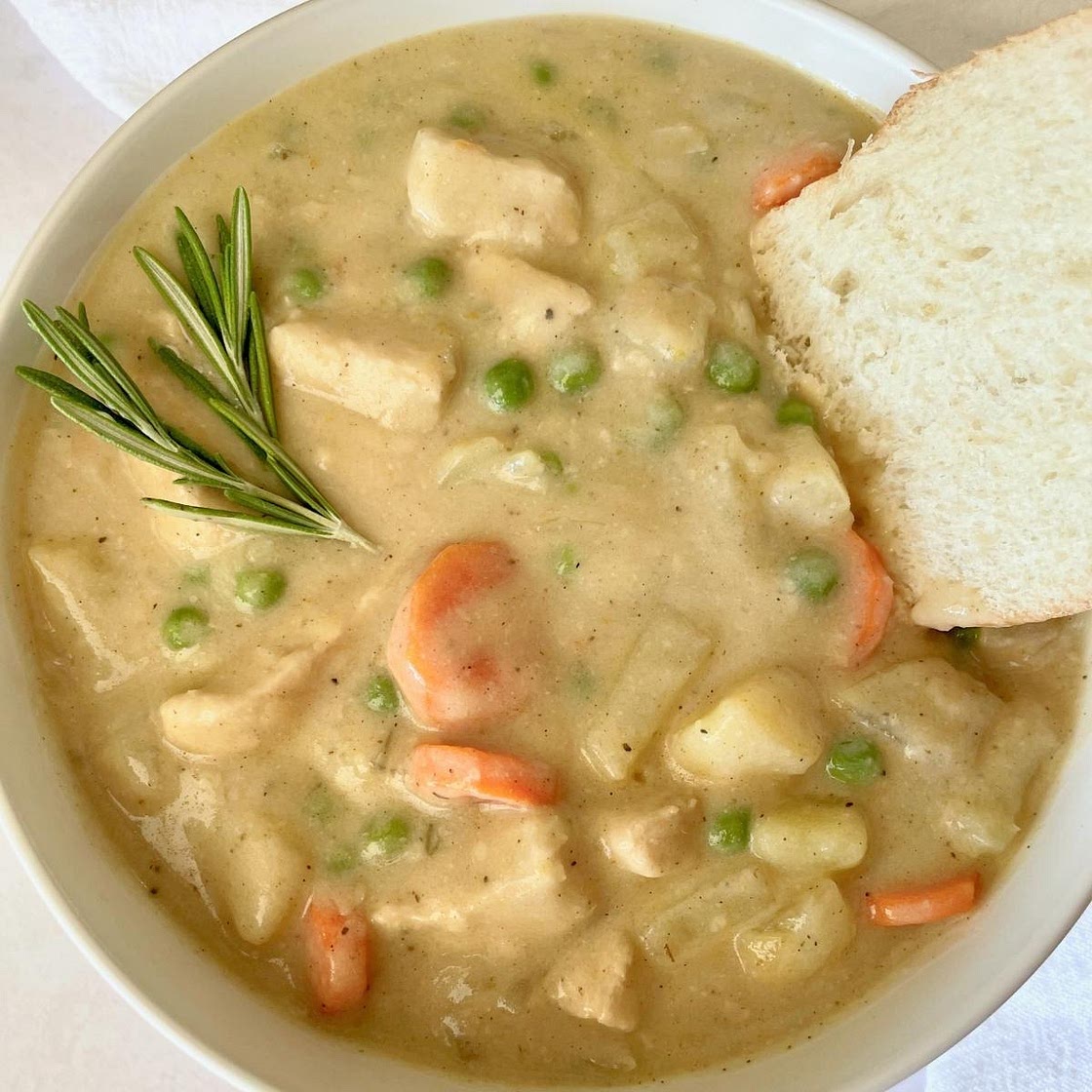 Vegan Pot Pie Soup