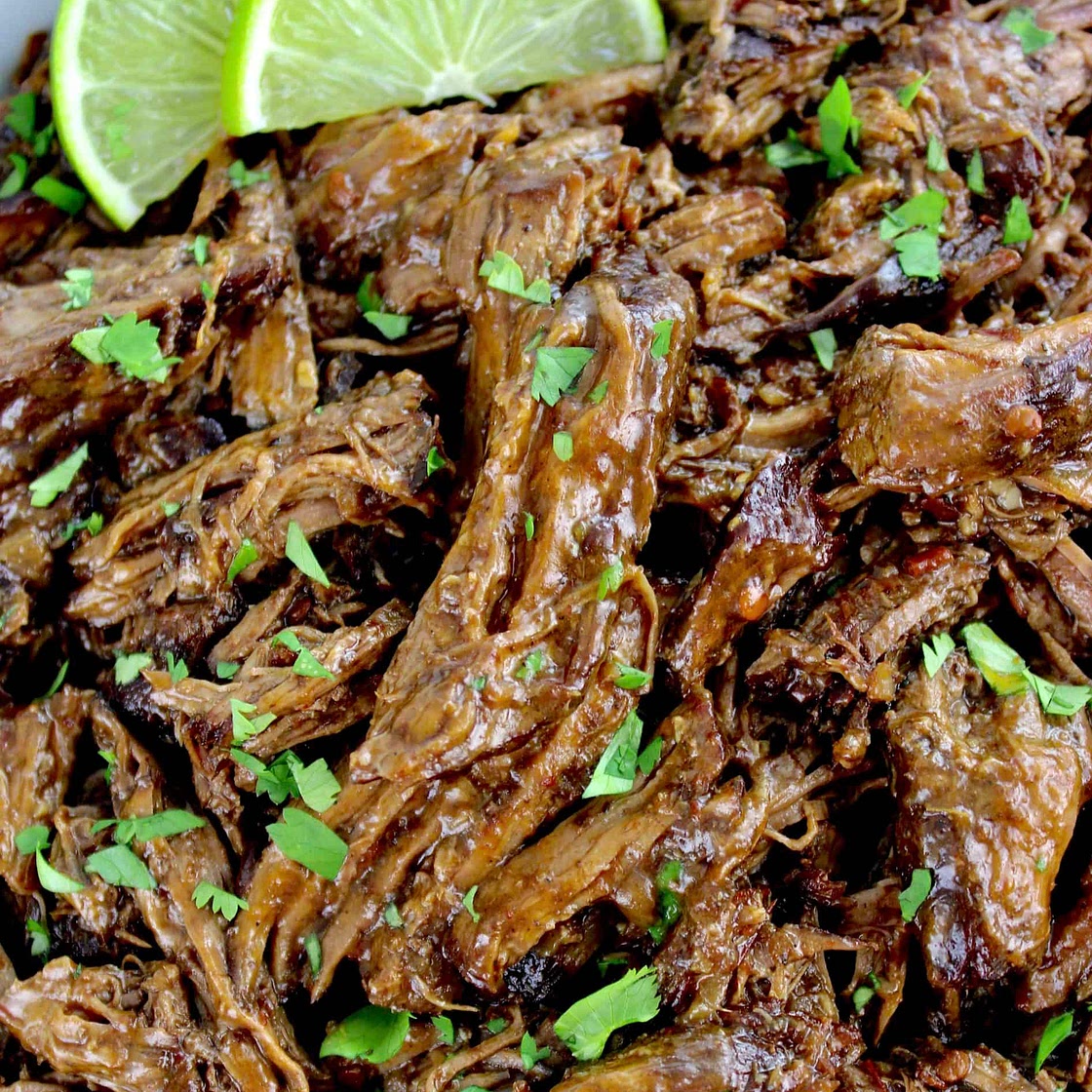 Slow Cooker Beef Barbacoa