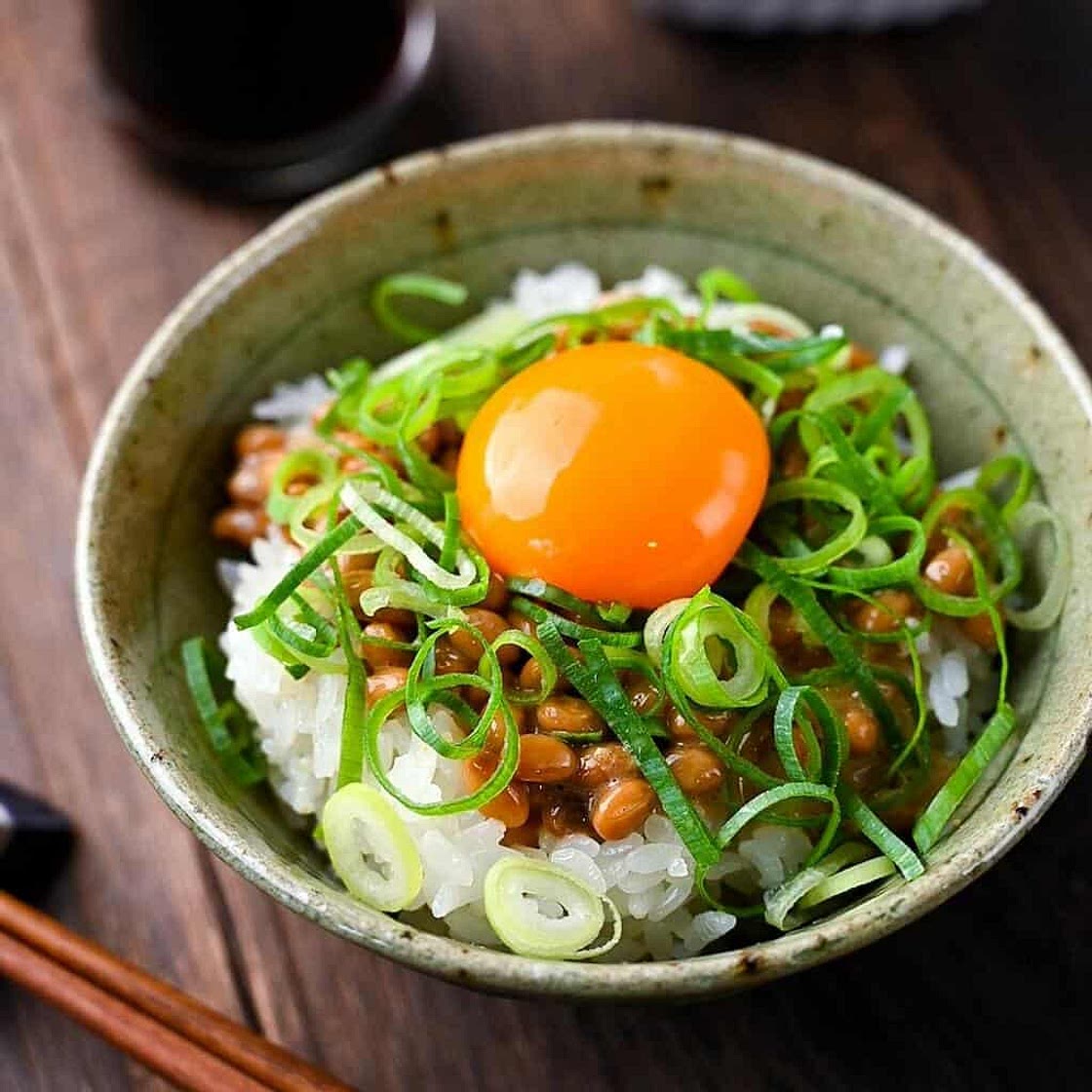 Natto Gohan (Japanese Fermented Soybeans on Rice)