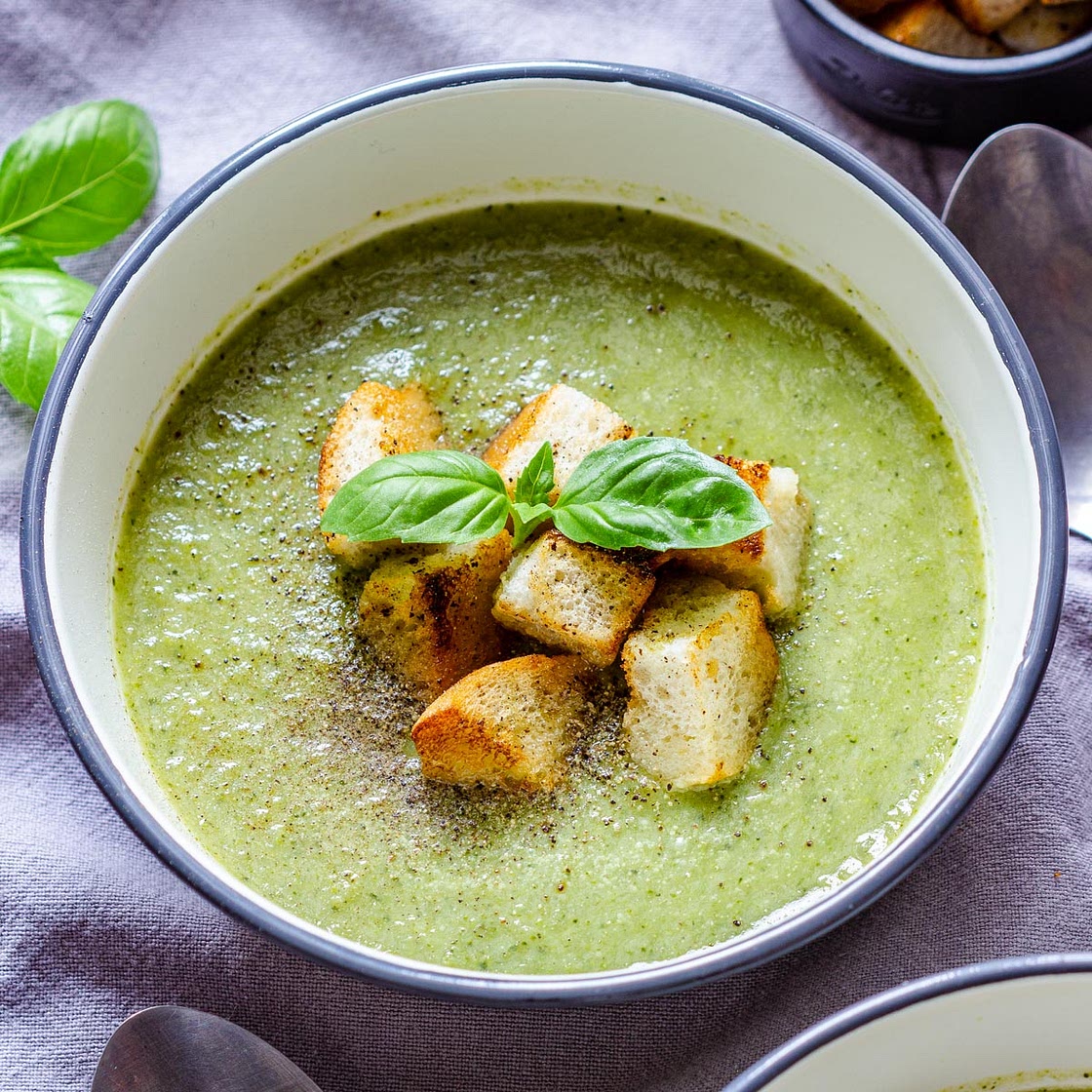 Broccoli & Celery Soup