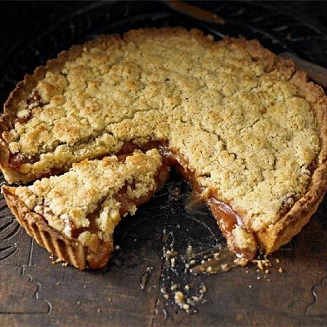 Quince crumble tart