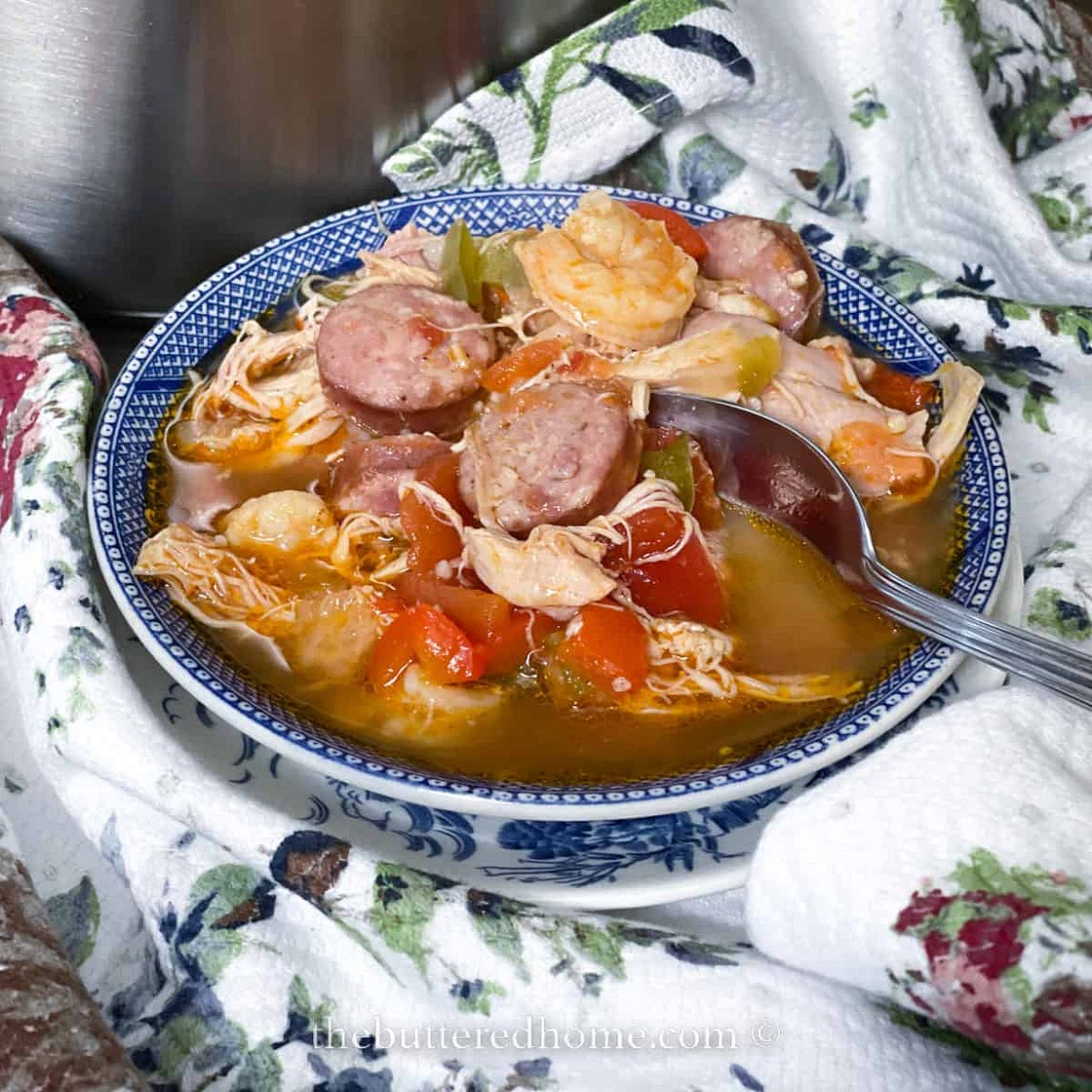 Easy Jambalaya with Shrimp, Sausage and Chicken