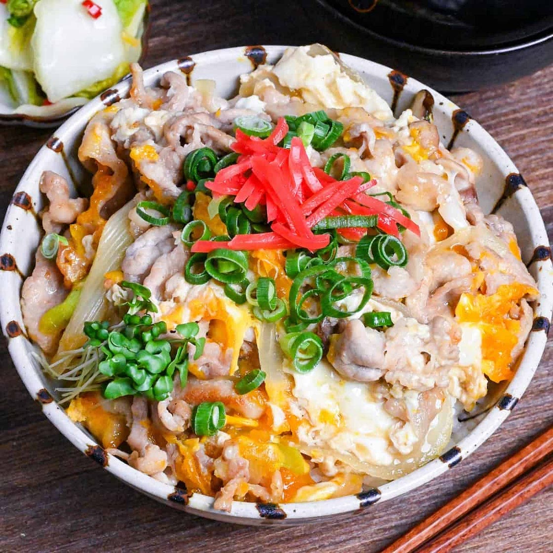 Tanindon (Japanese Pork and Egg Rice Bowl)
