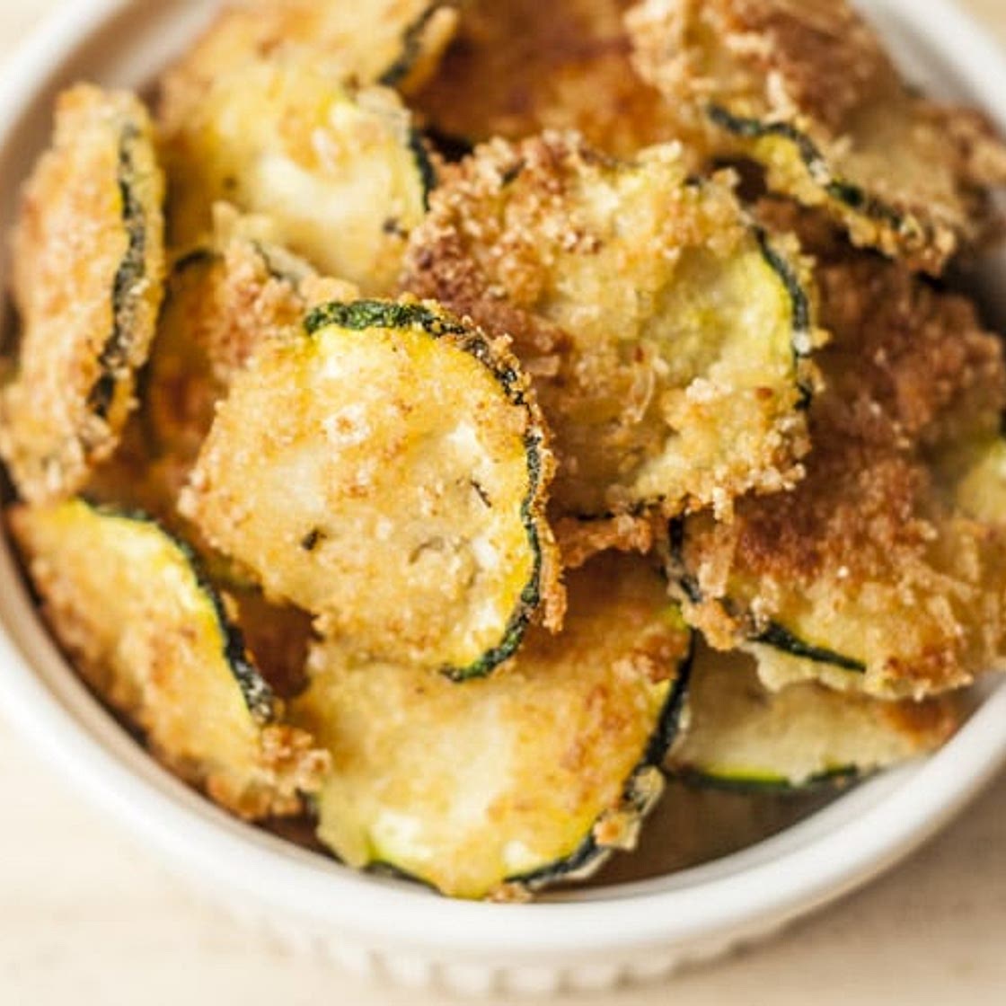 Oven Baked Zucchini Chips