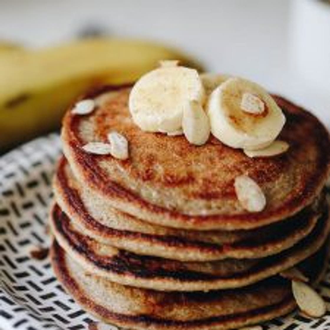 Banana Oatmeal Pancakes