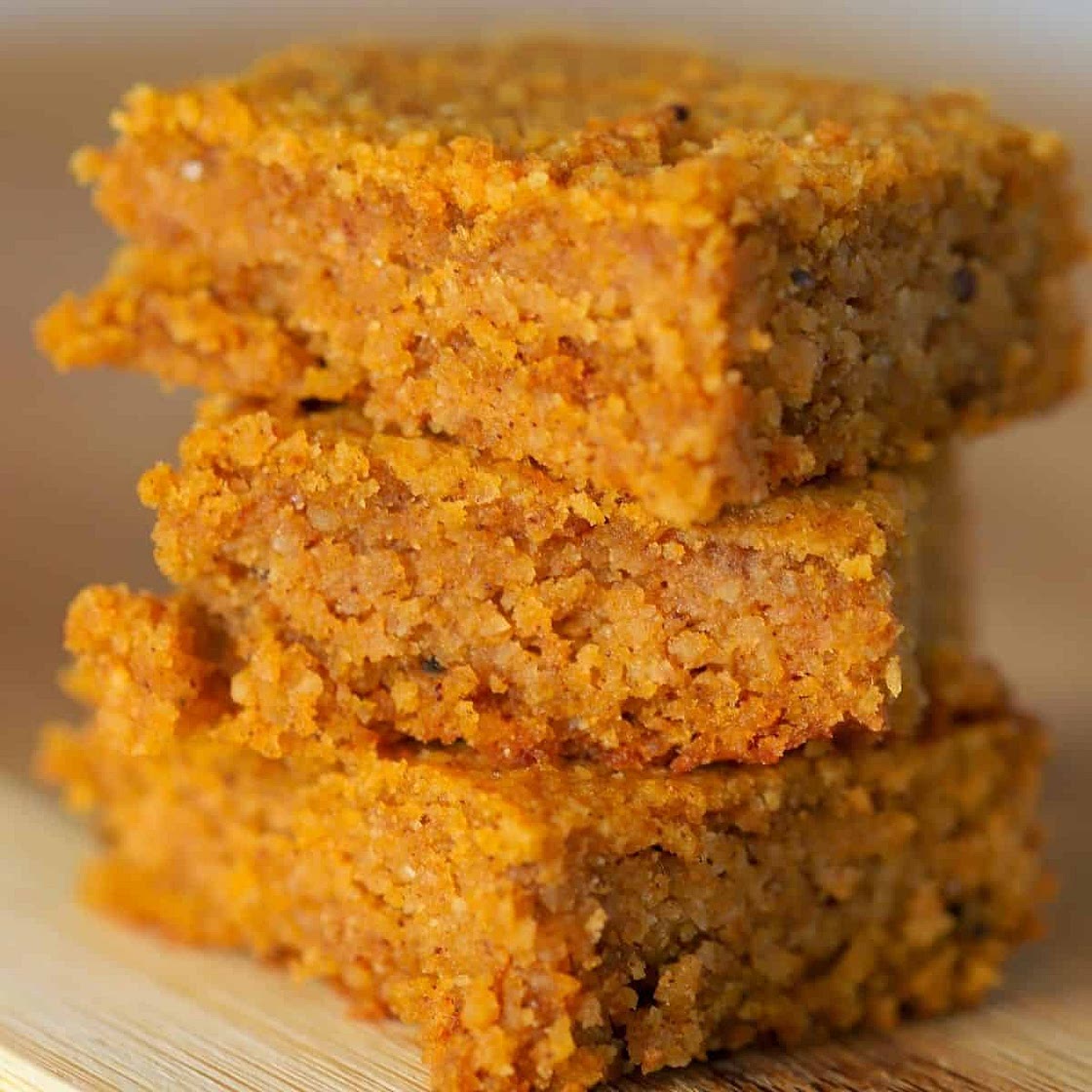 Keto Pumpkin Spice Blondies