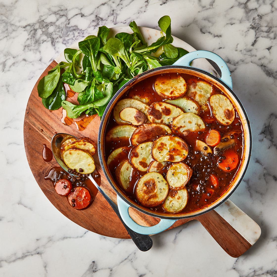 All-In-One Hearty Mushroom & Lentil Pie