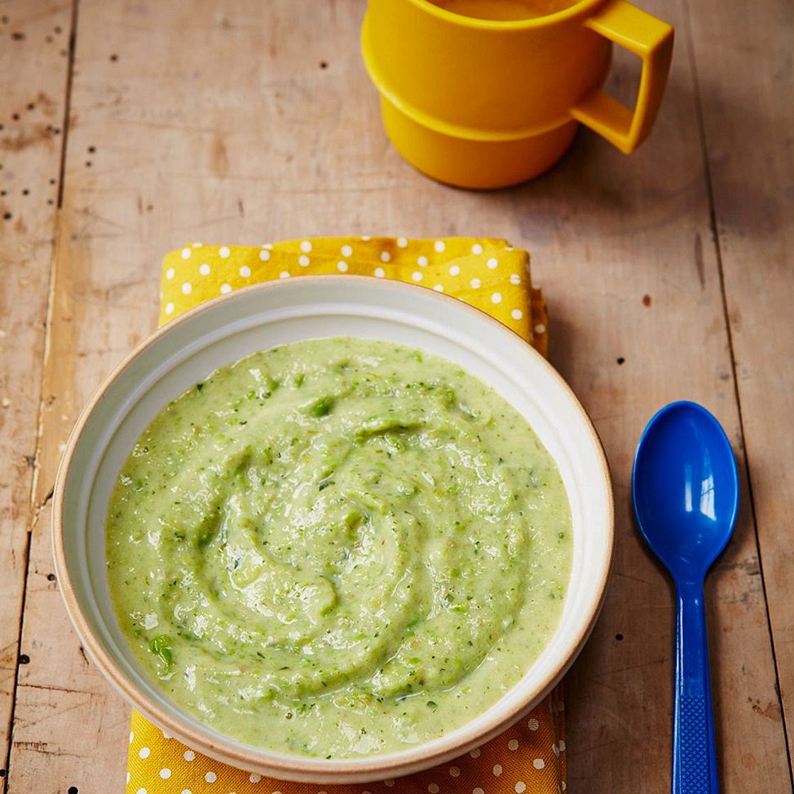 Helen’s leek, potato & pea soup