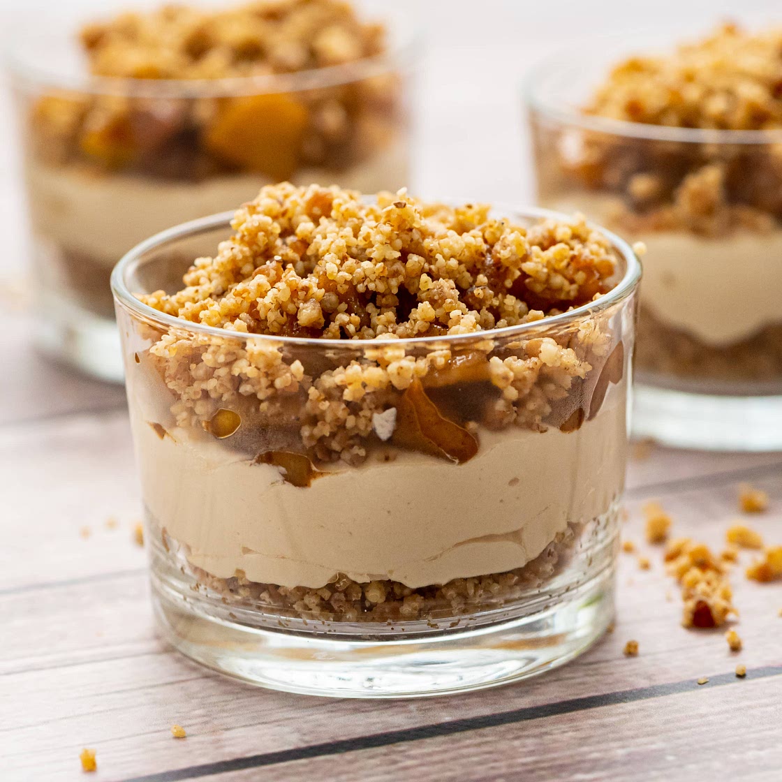 No-Bake Mini Apple Cheesecakes