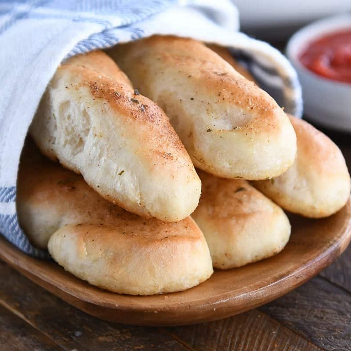Divine 1-Hour Breadsticks
