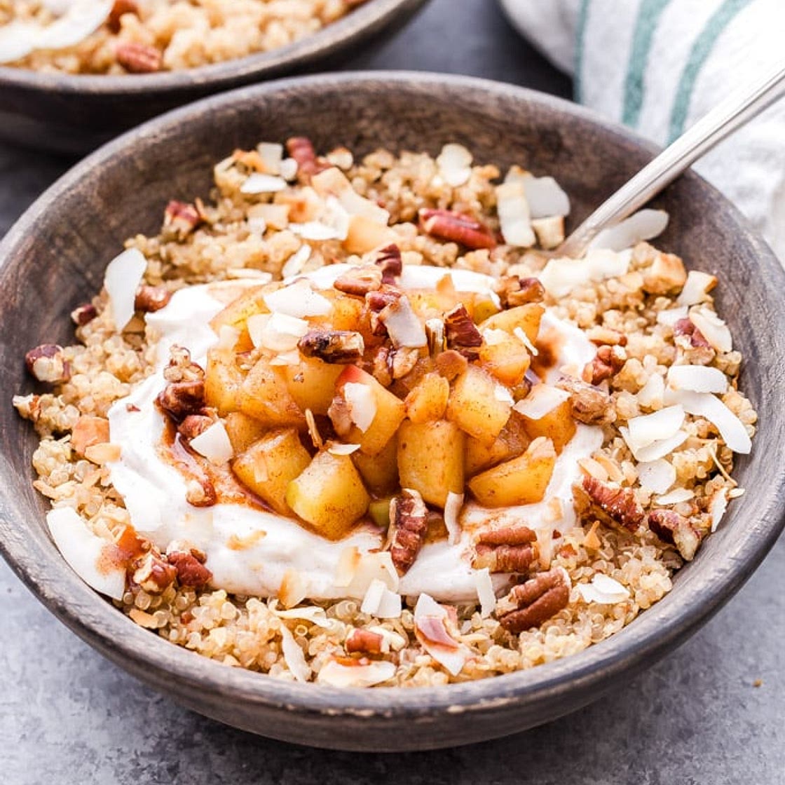 Apple Cinnamon Quinoa Breakfast Bowls