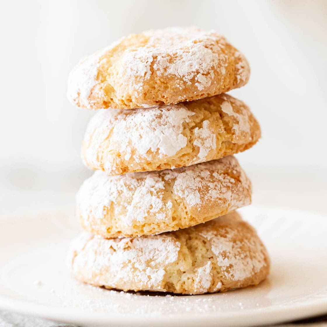Chewy Italian Almond Biscuits