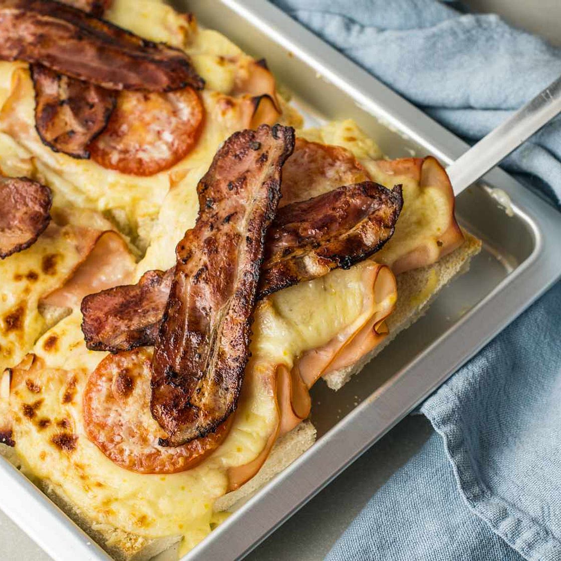 Kentucky Hot Brown Turkey Sandwich Recipe