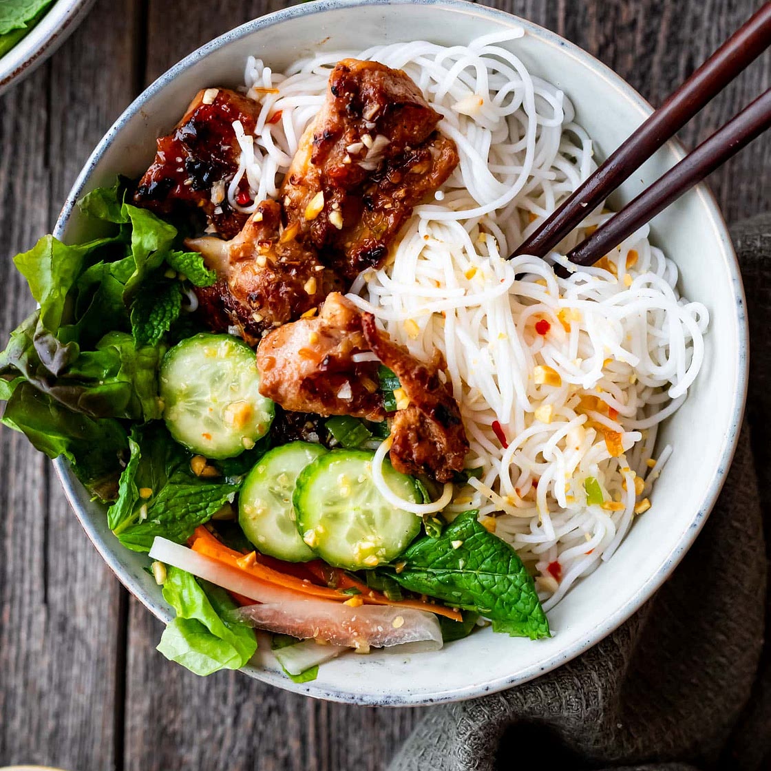Vietnamese Noodle Bowls with Lemongrass Chicken (Bun Ga Nuong)