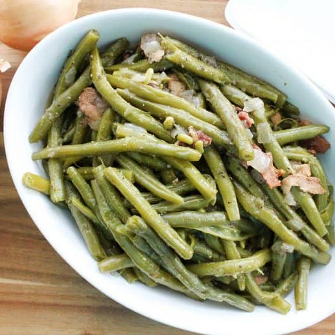 Fresh Green Beans Seasoned With Onion and Bacon