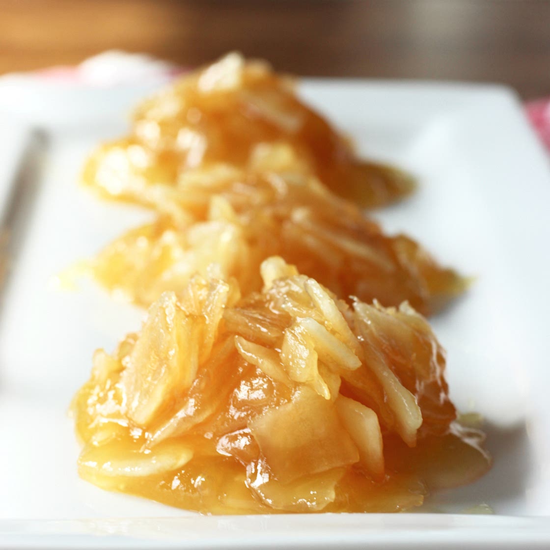 Cocadas de Piña (Pineapple and Coconut Candy)