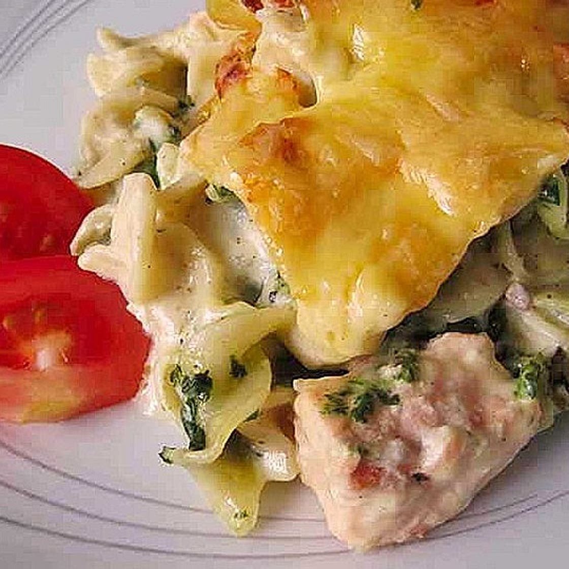 Lachs - Spinat Nudelauflauf in Senfsauce