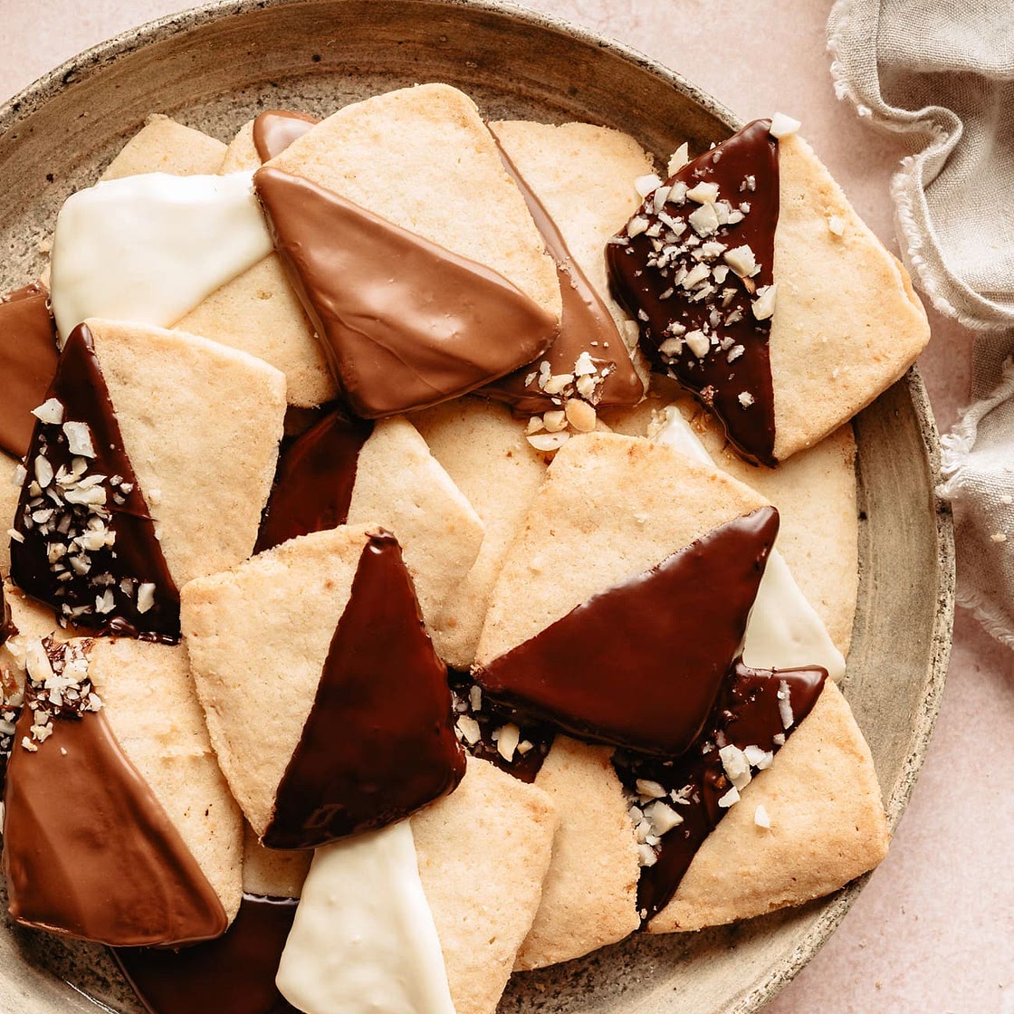 4 Ingredient Hawaiian Shortbread Cookies