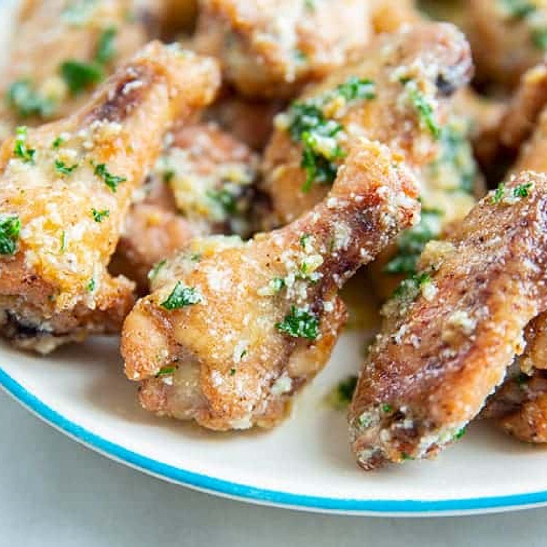 Oven Baked Garlic Parmesan Chicken Wings