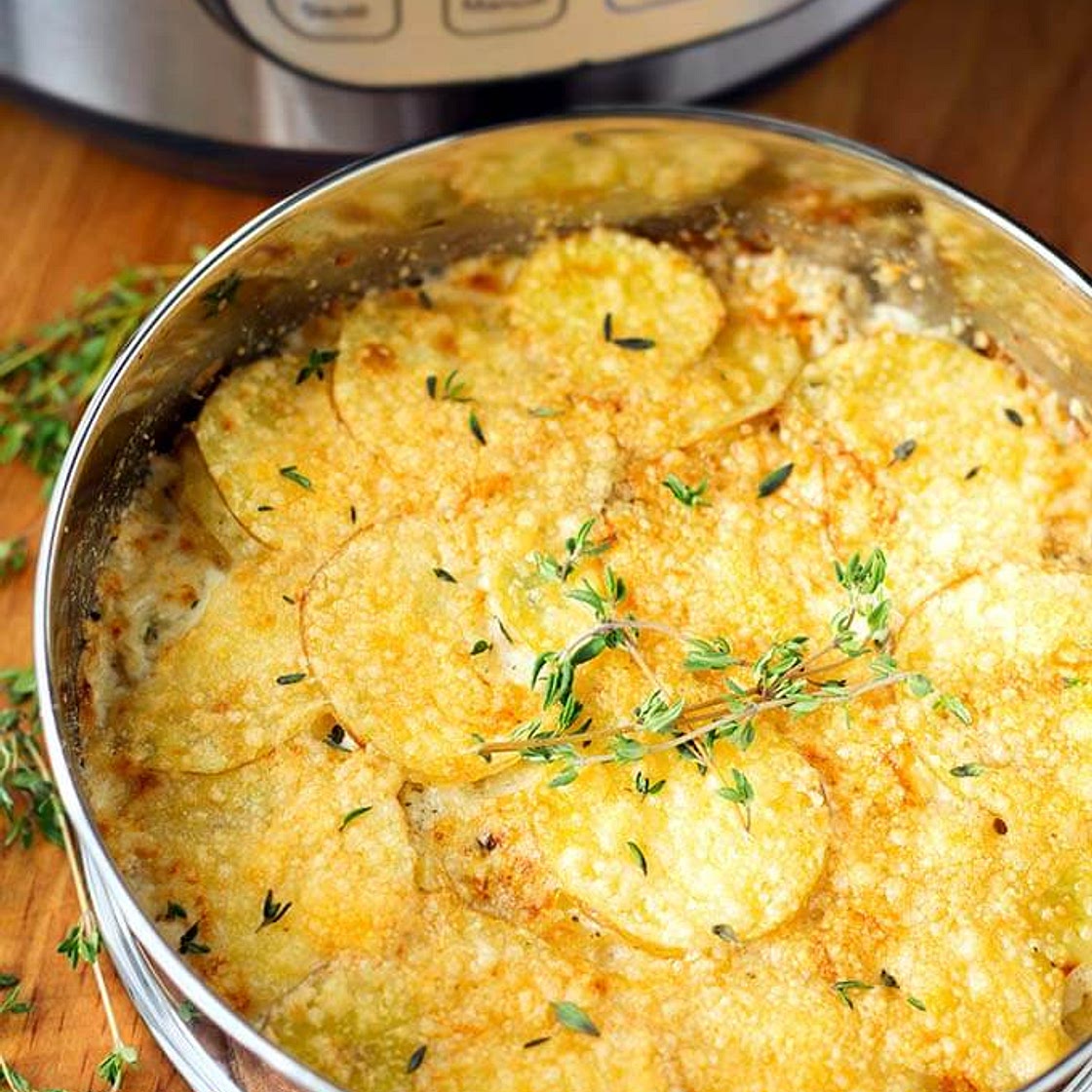 Instant Pot Cheesy Scalloped Potatoes