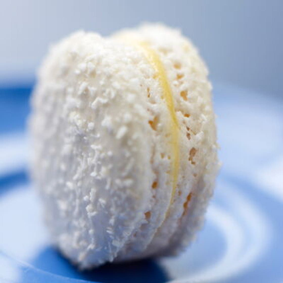 Macaron à la noix de coco