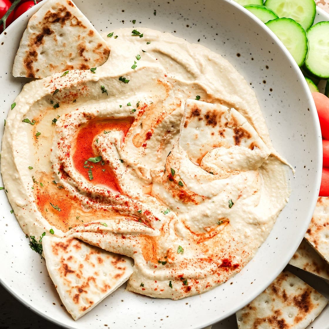 The Best and Easiest Hummus Recipe