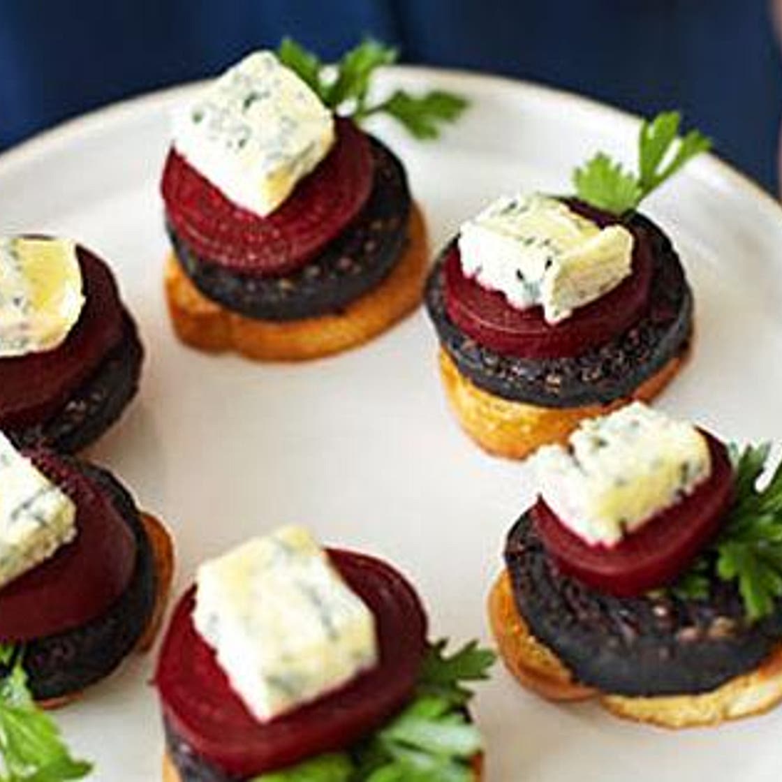 Black pudding toasts