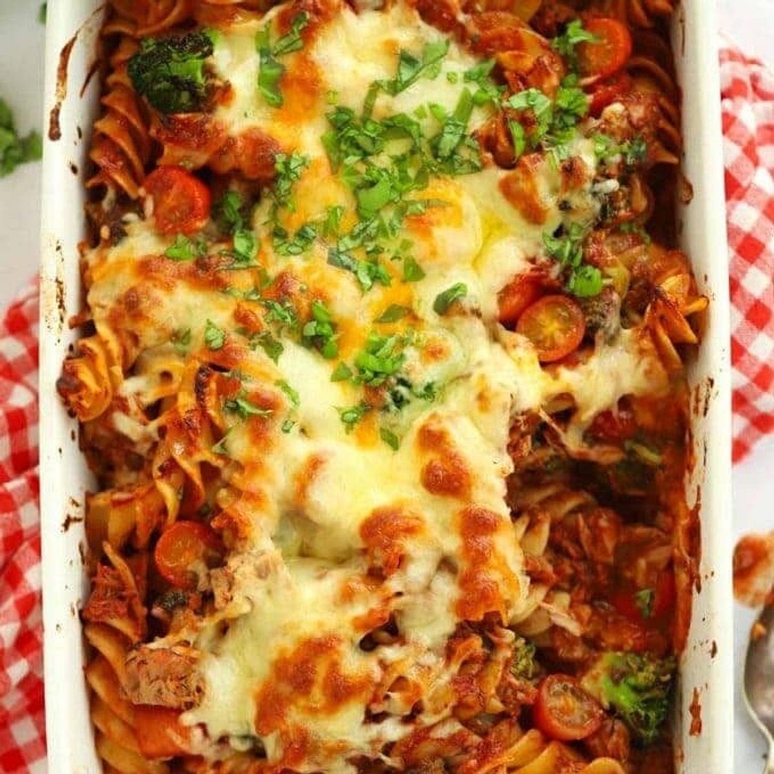 Tuna Pasta Bake {Easiest Ever Recipe!}