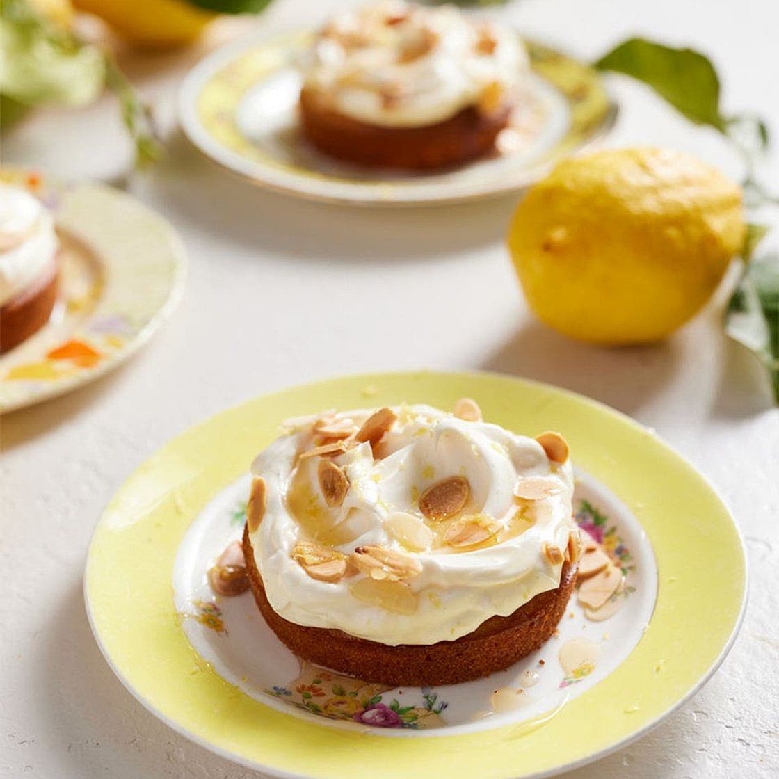 Amalfi lemon & polenta cake