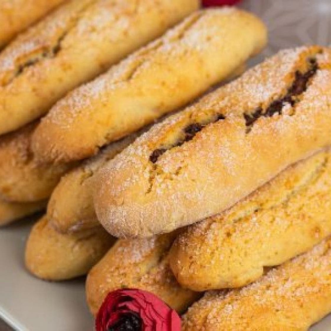Biscotti spugnosi: la ricetta dei biscotti morbidi ideali per l’inzuppo