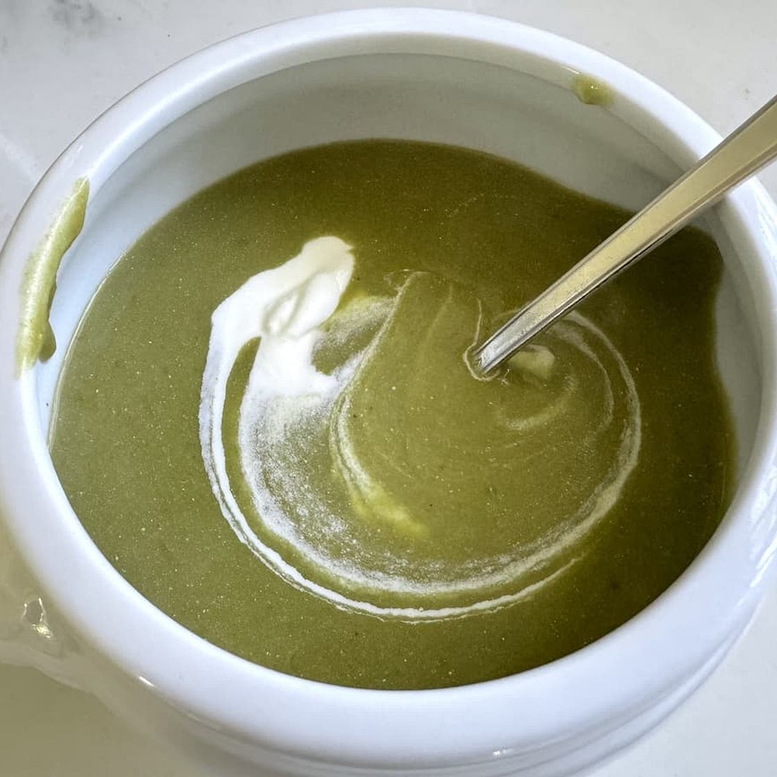 Sorrel Soup | Sauerampfersuppe