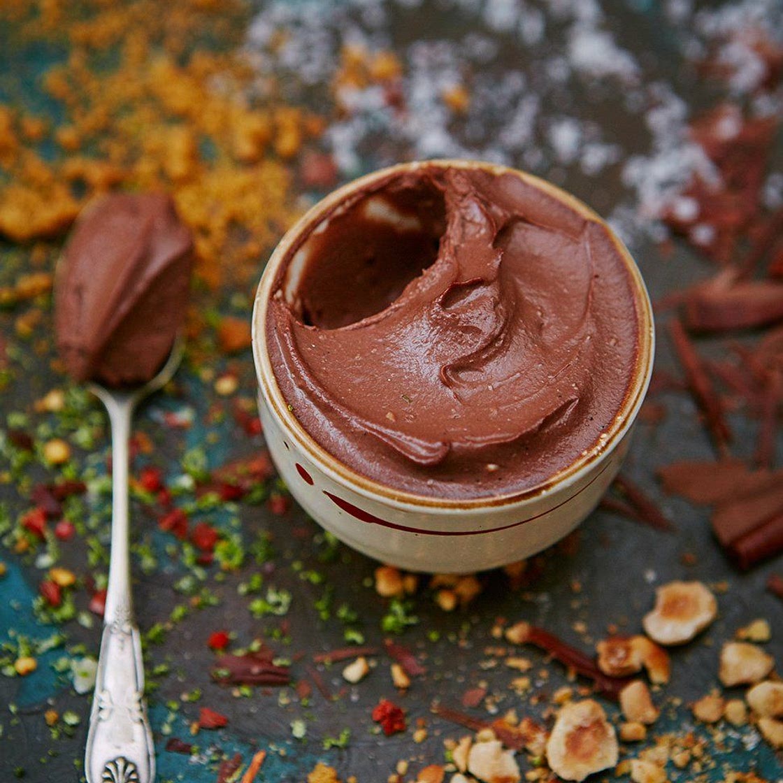 Vegan chocolate pots
