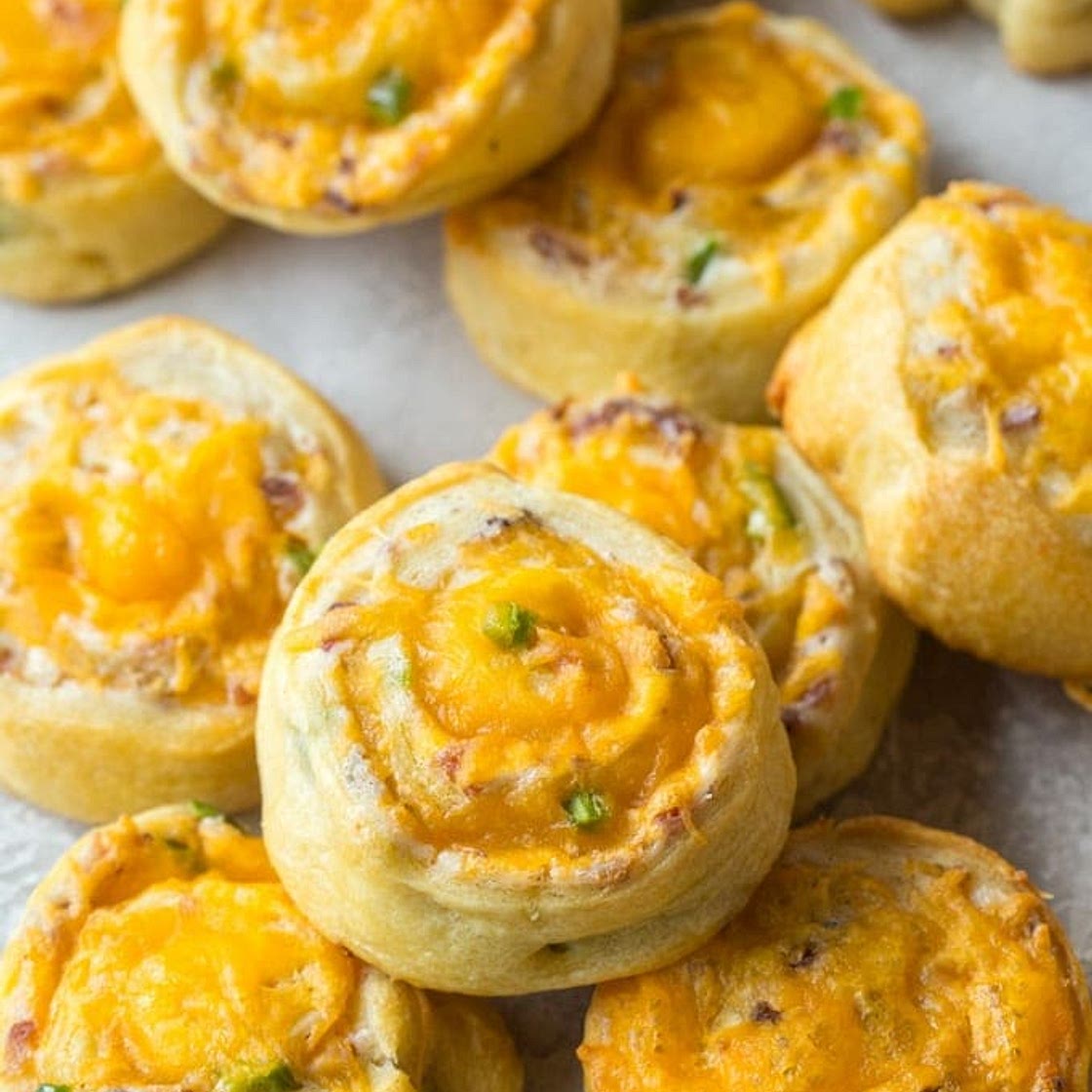 Bacon, Cheddar Jalapeno Popper Pinwheels