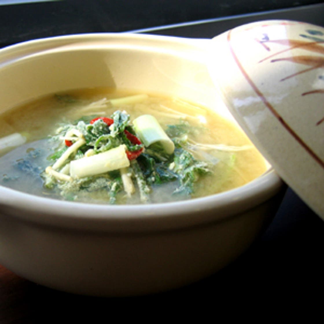 콩가루에빠진쑥국