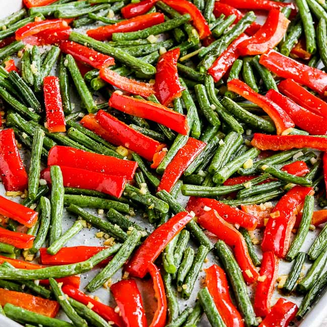 Roasted Green Beans and Red Peppers