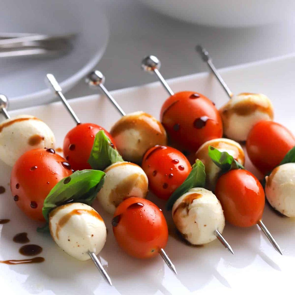 Low Carb Caprese Bites