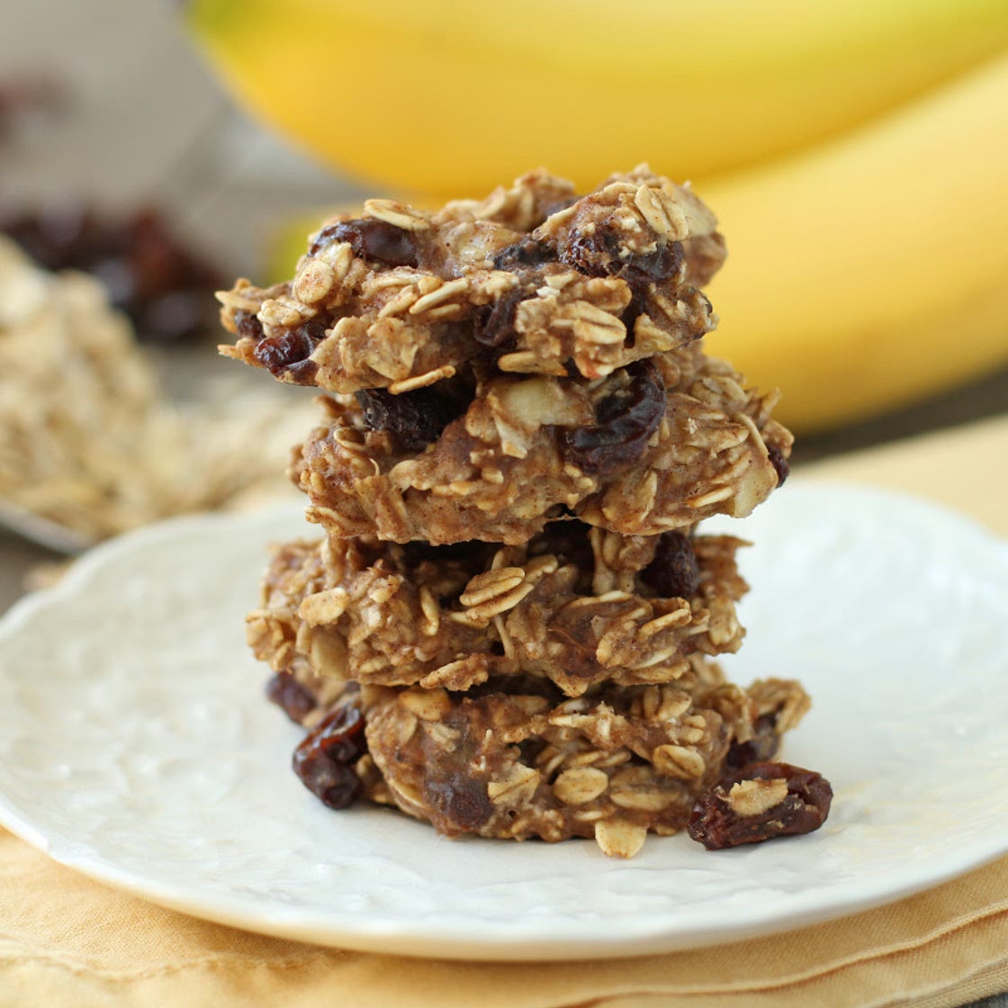 Flourless, No Added Sugar Oatmeal-Banana-Raisin Cookies