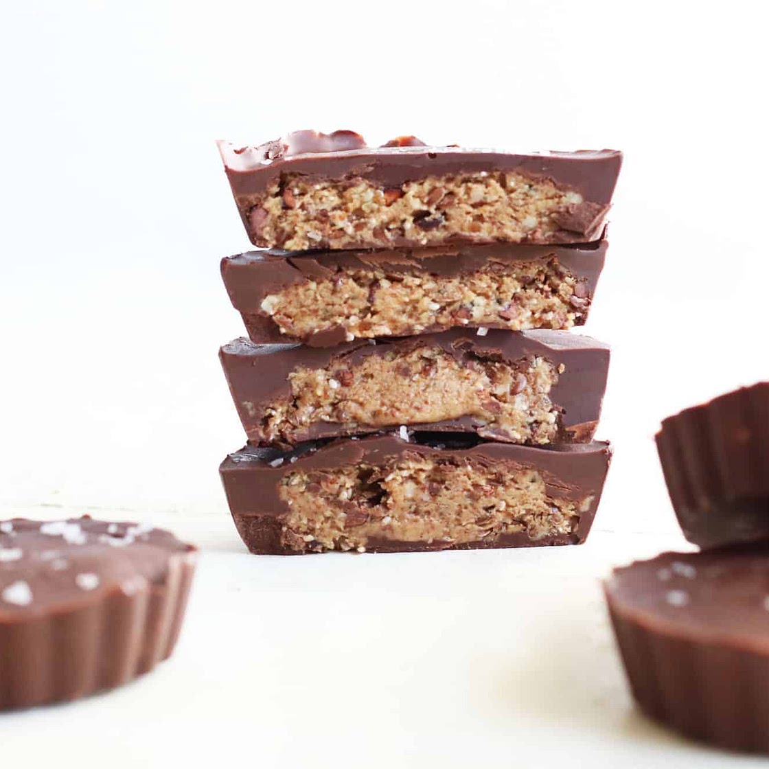10-Min Crunchy Chocolate Almond Butter Cups