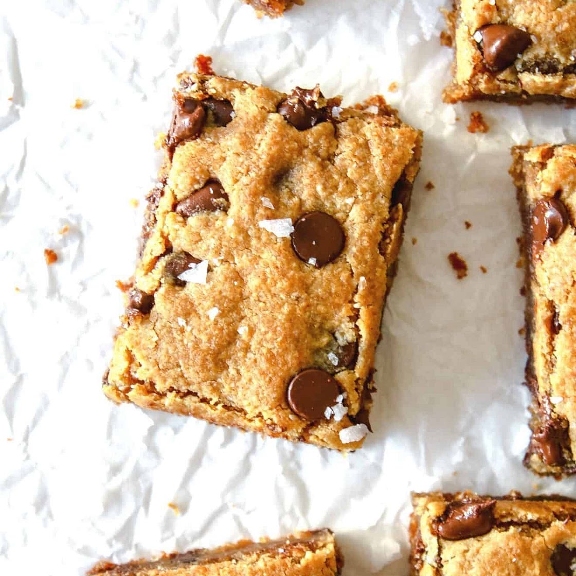 Peanut Butter Chocolate Chip Vegan Blondies