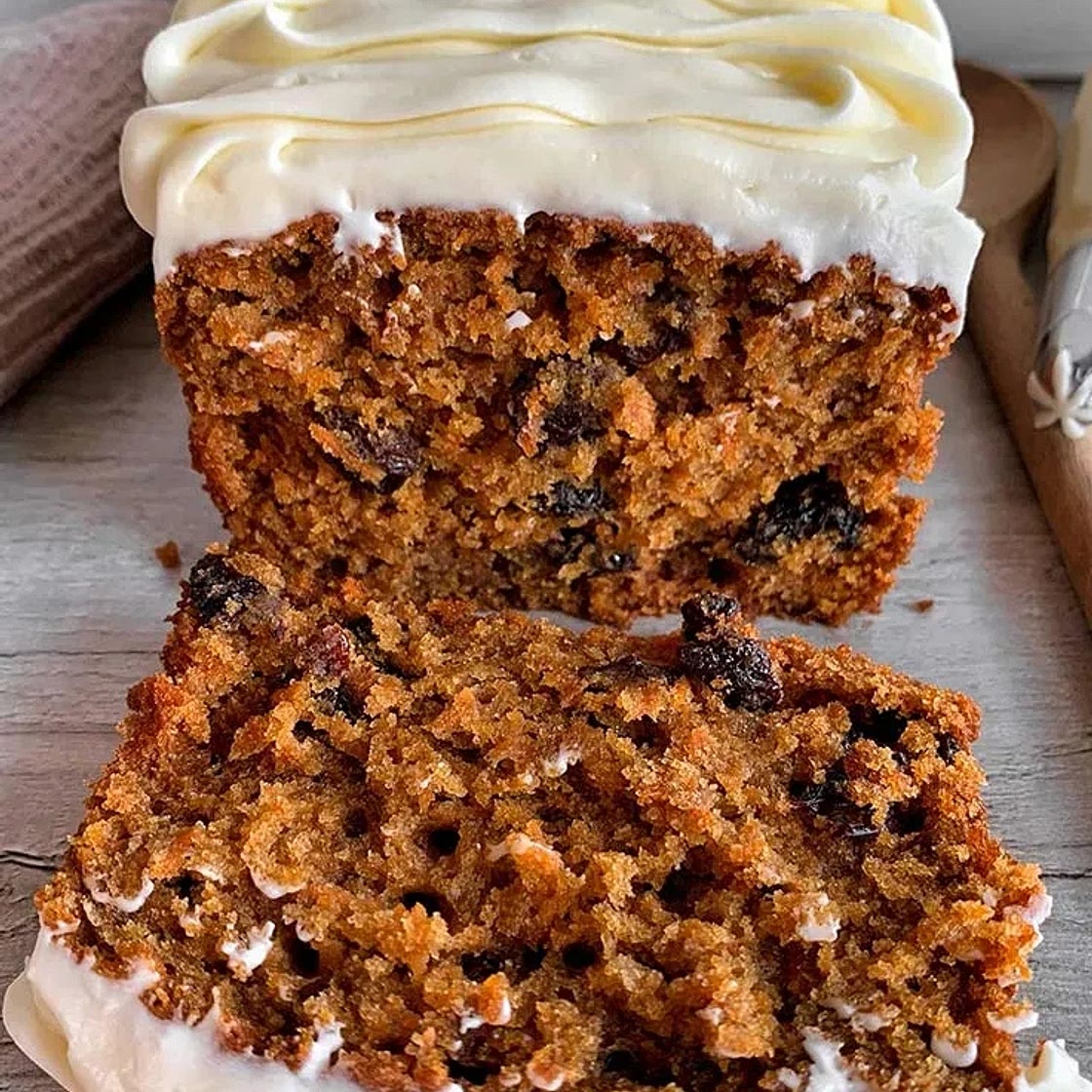 Super Moist Carrot Cake