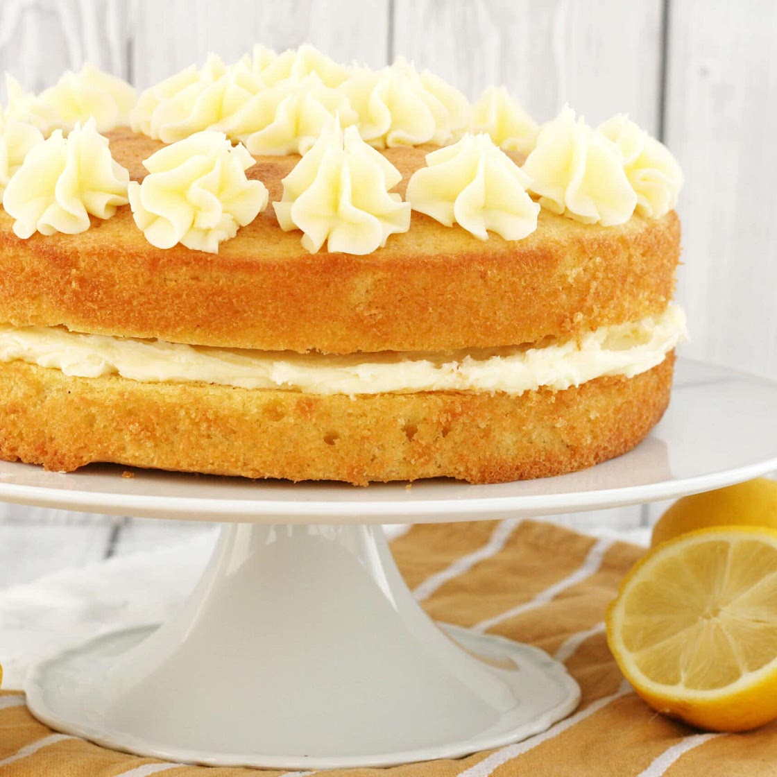 Lemon sponge cake